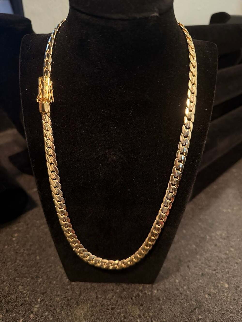 14K Gold Filled 9.1mm 22 Inch Miami Cuban Link Chain Necklace
